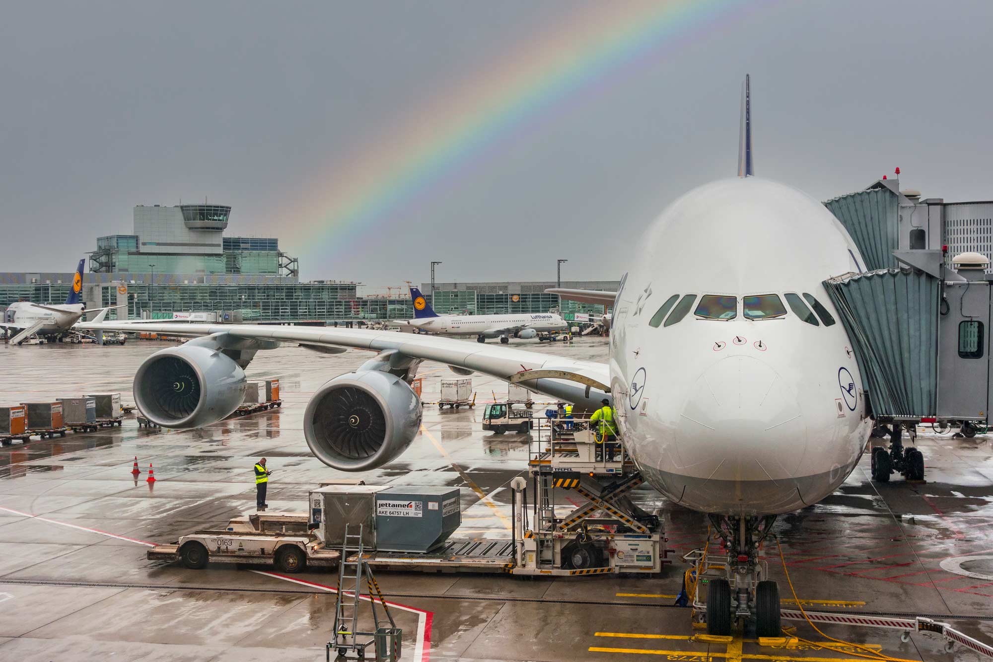 Frankfurt Flughafen übernachtung Mit Transfer Und Parken www.easy-park-fly.de