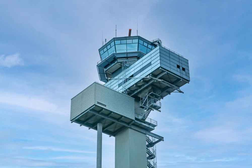 Věž na letišti Düsseldorf