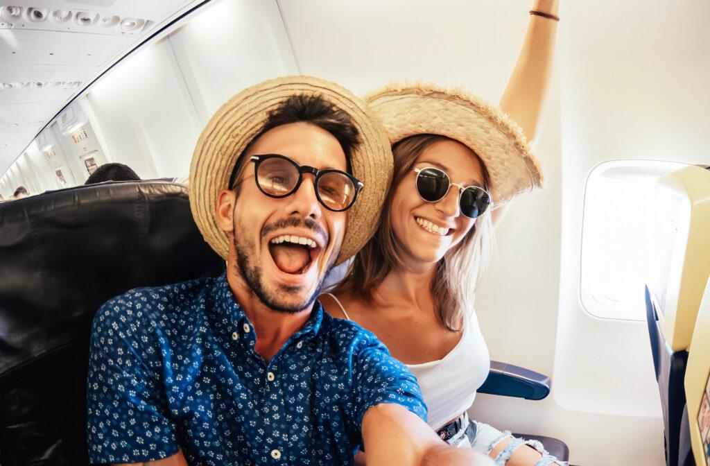 Entspannt im Flugzeug - mit den Zusatzangeboten von easy park & fly.